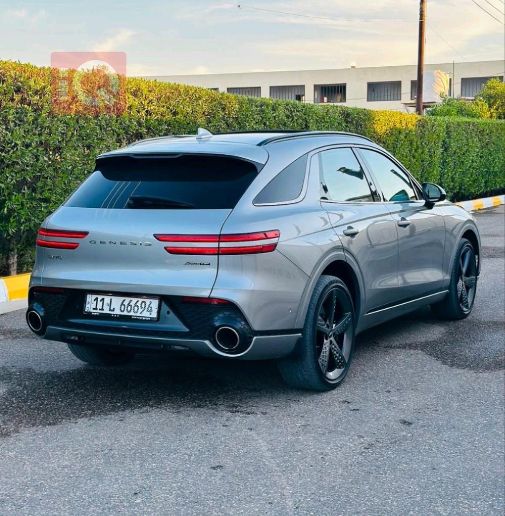 جنسس GV70